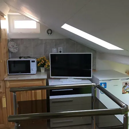 Apartment Cozi City Center *