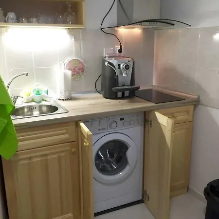 Cozi City Center Apartment